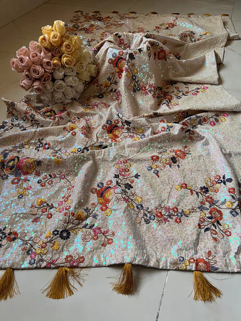 Luxury Khaddar Shawl | Full Embroidered Shawl | Festive Wear