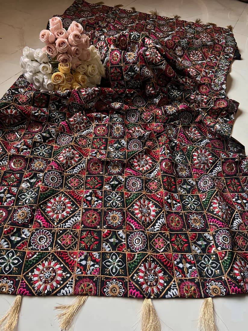 Luxury Khaddar Shawl | Full Embroidered Shawl | Festive Wear